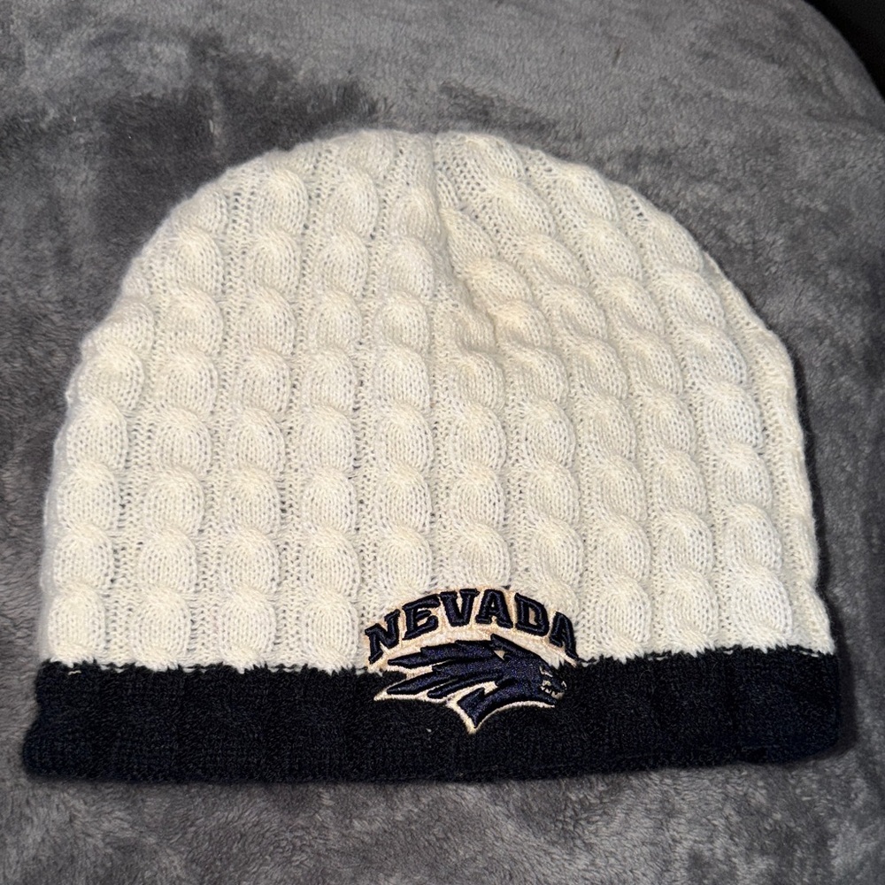 Nevada Wolf Pack Beanie Hat